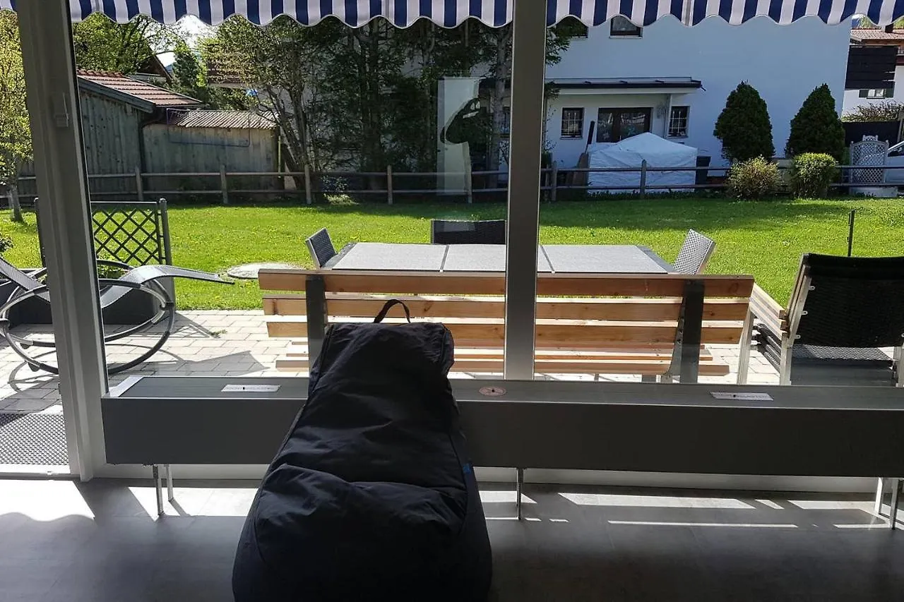Ferienhaus Hannes Oy-Mittelberg Holiday home